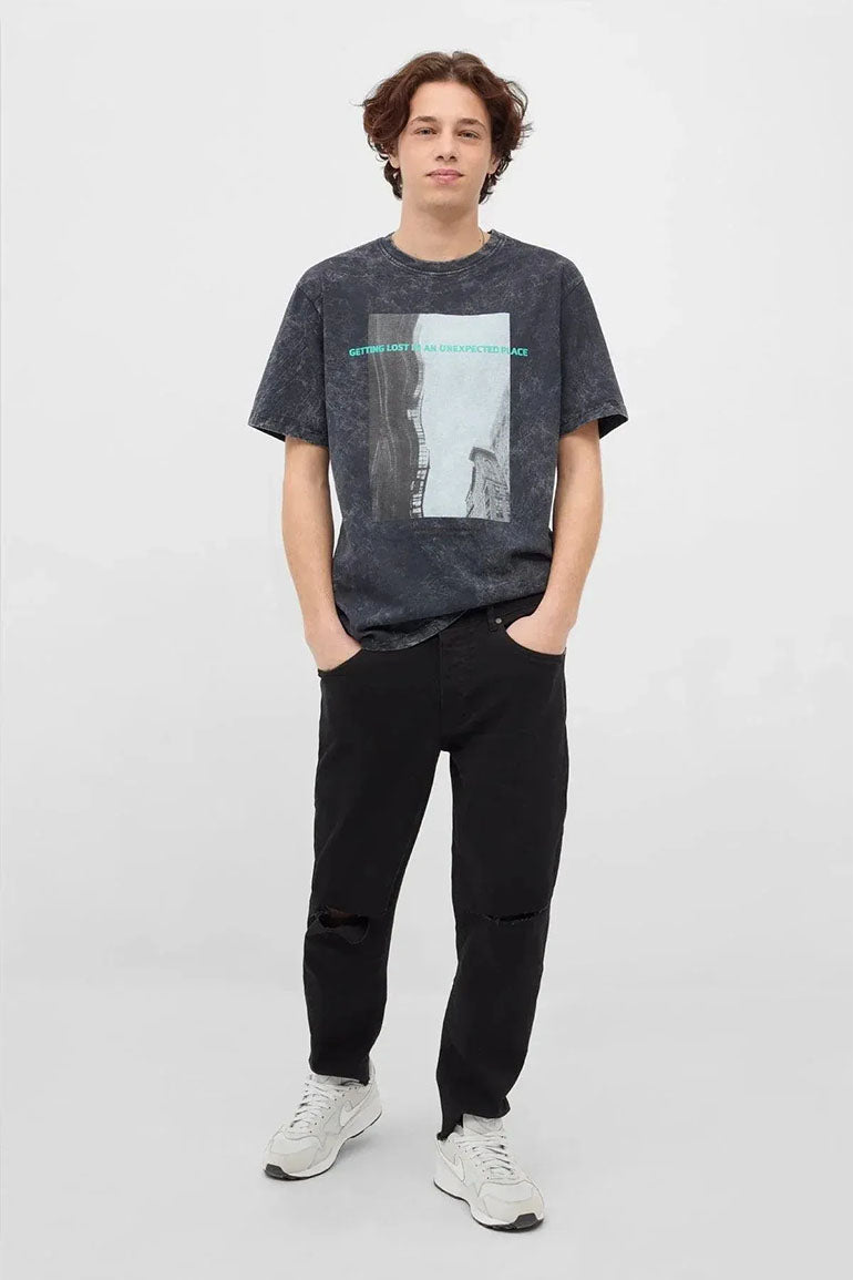 RIPPED JEANS FOR MEN