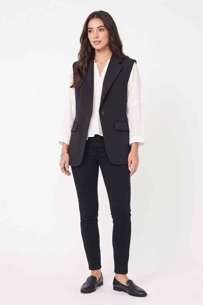 SOLID SLEEVELESS BLAZER FOR WOMEN
