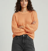 Women's peach knitted sweater, crew neck, textured knit, long sleeves