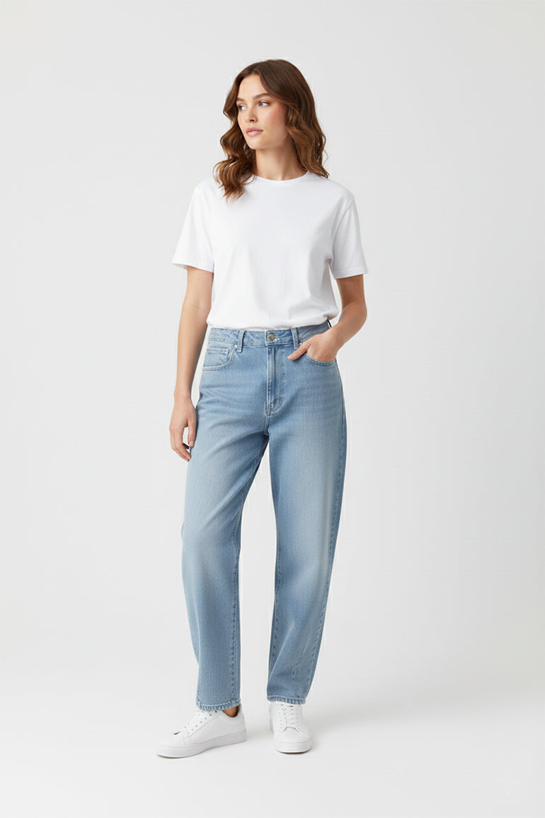 Relaxed Fit Jeans For Women - Light Blue
