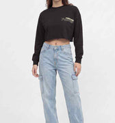 Women's cropped black sweatshirt with crew neck and long sleeves, Forever chest graphic