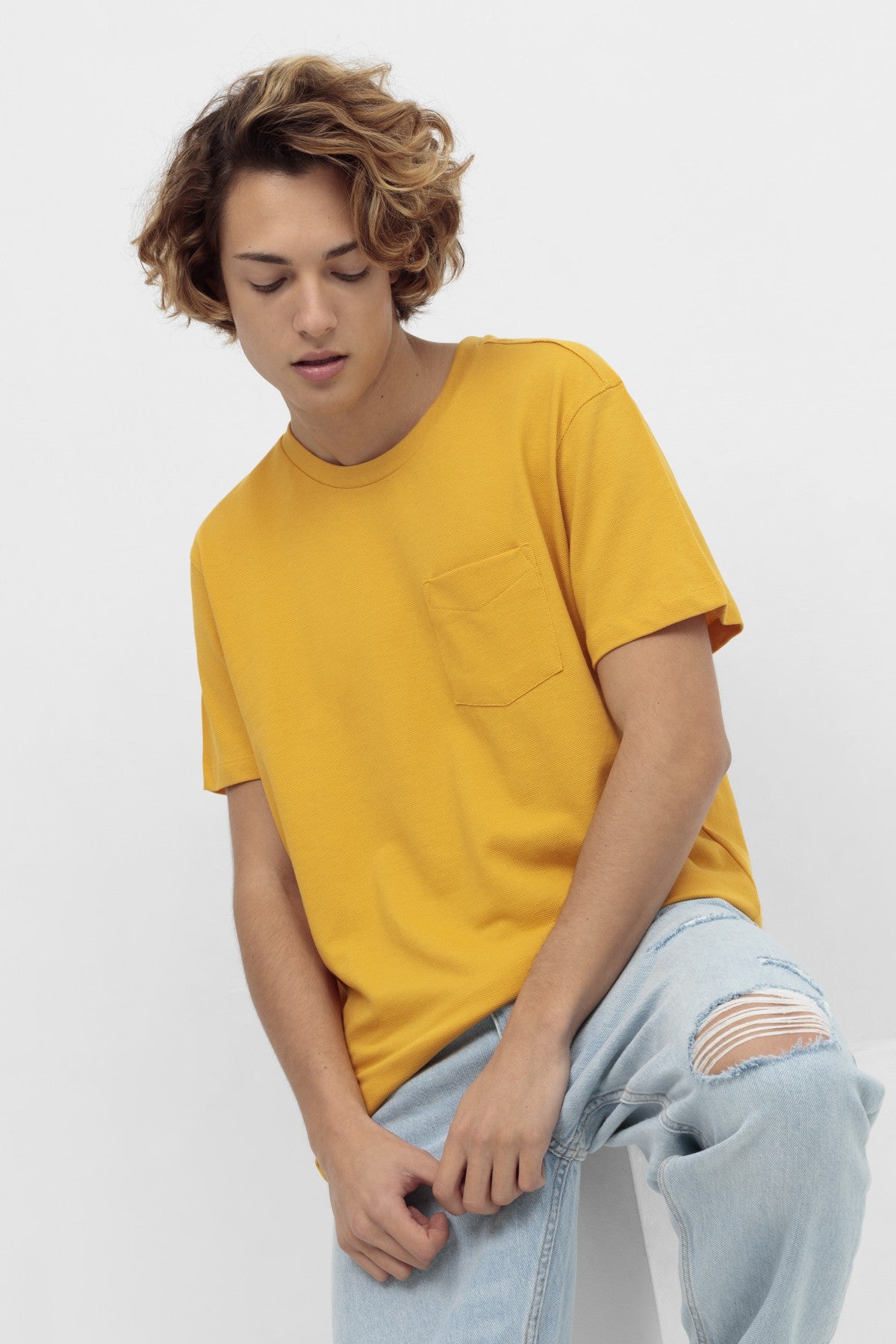 Crew Neck Basic T-Shirt For Men - Yellow