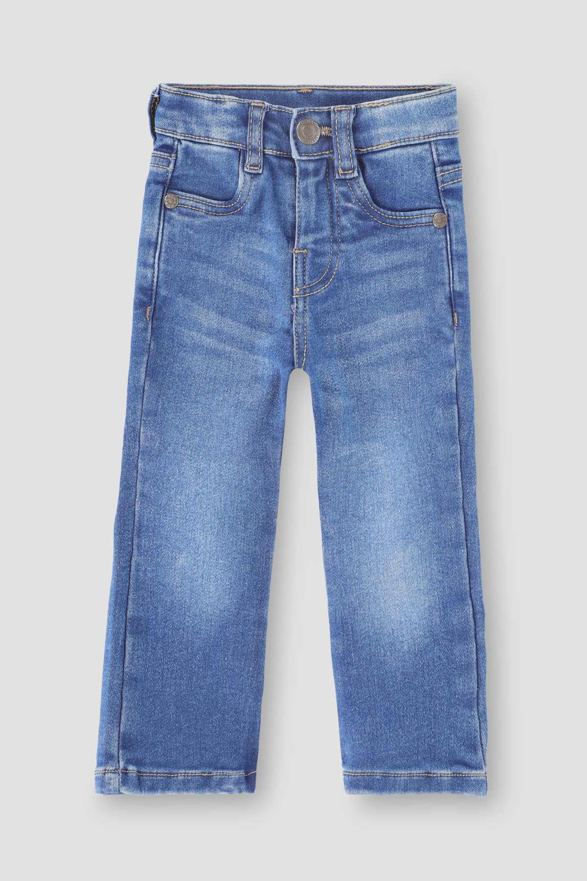 Straight Fit Jeans