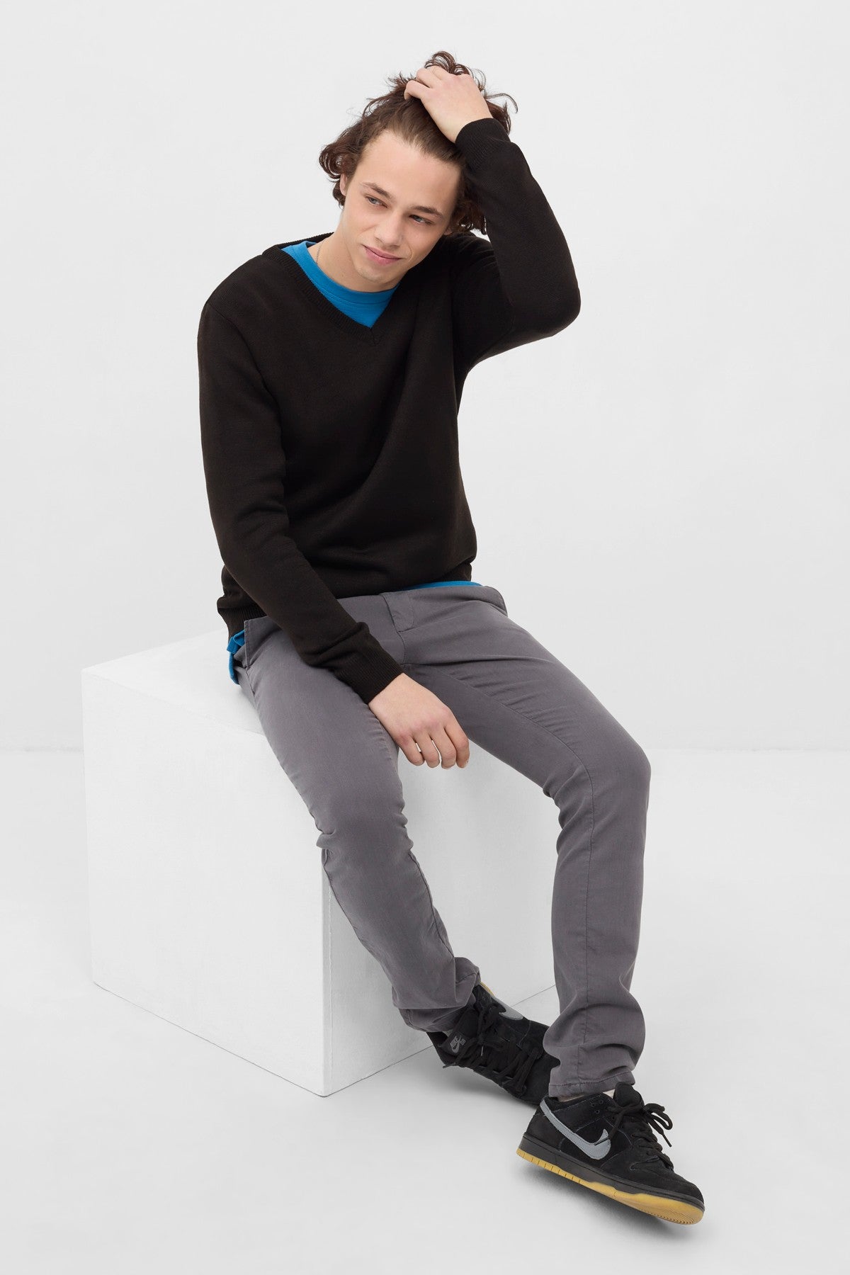 Solid V Neck Ribbed Sweater