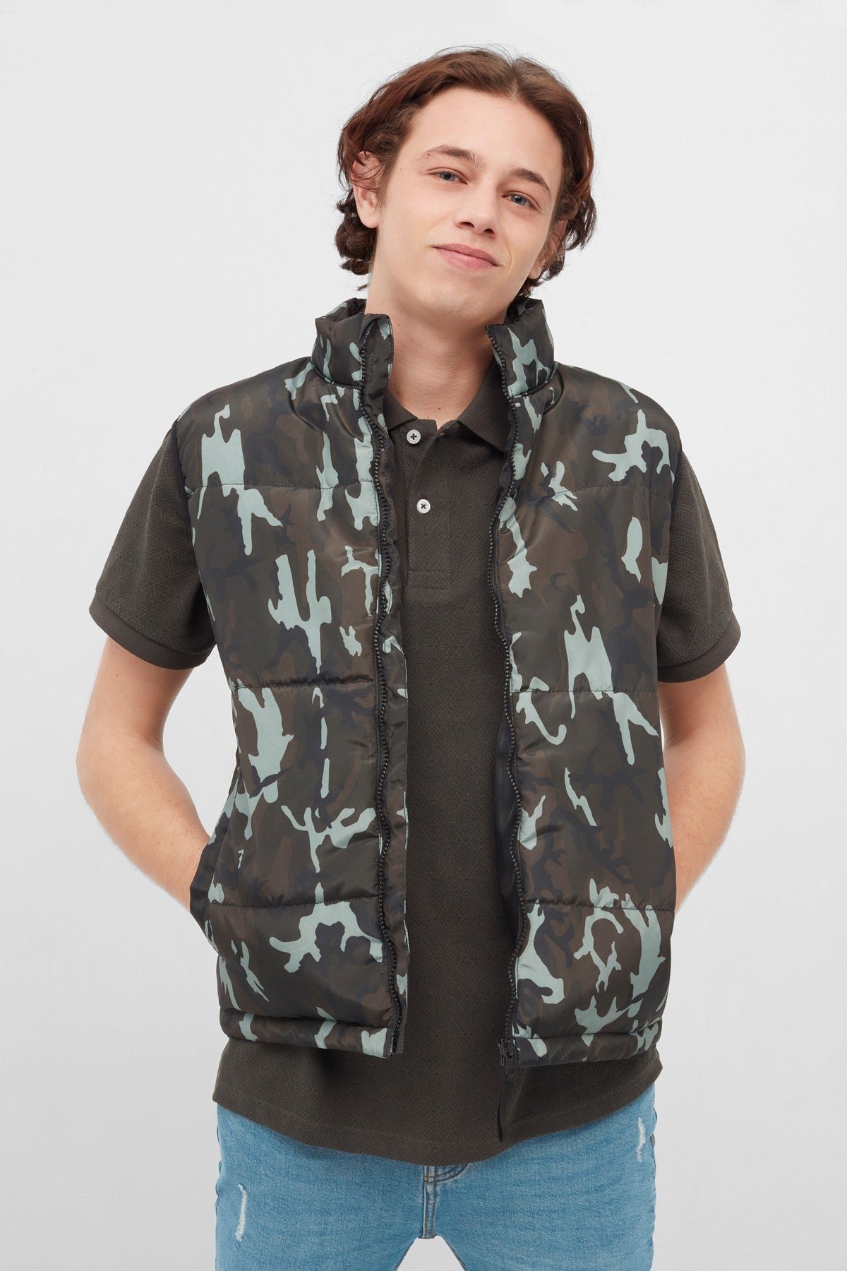 High Neck Camo Gilet 